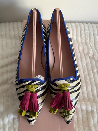 New pretty ballet flats - new,