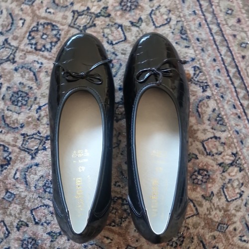 Vitaform womens patent leather - womens,